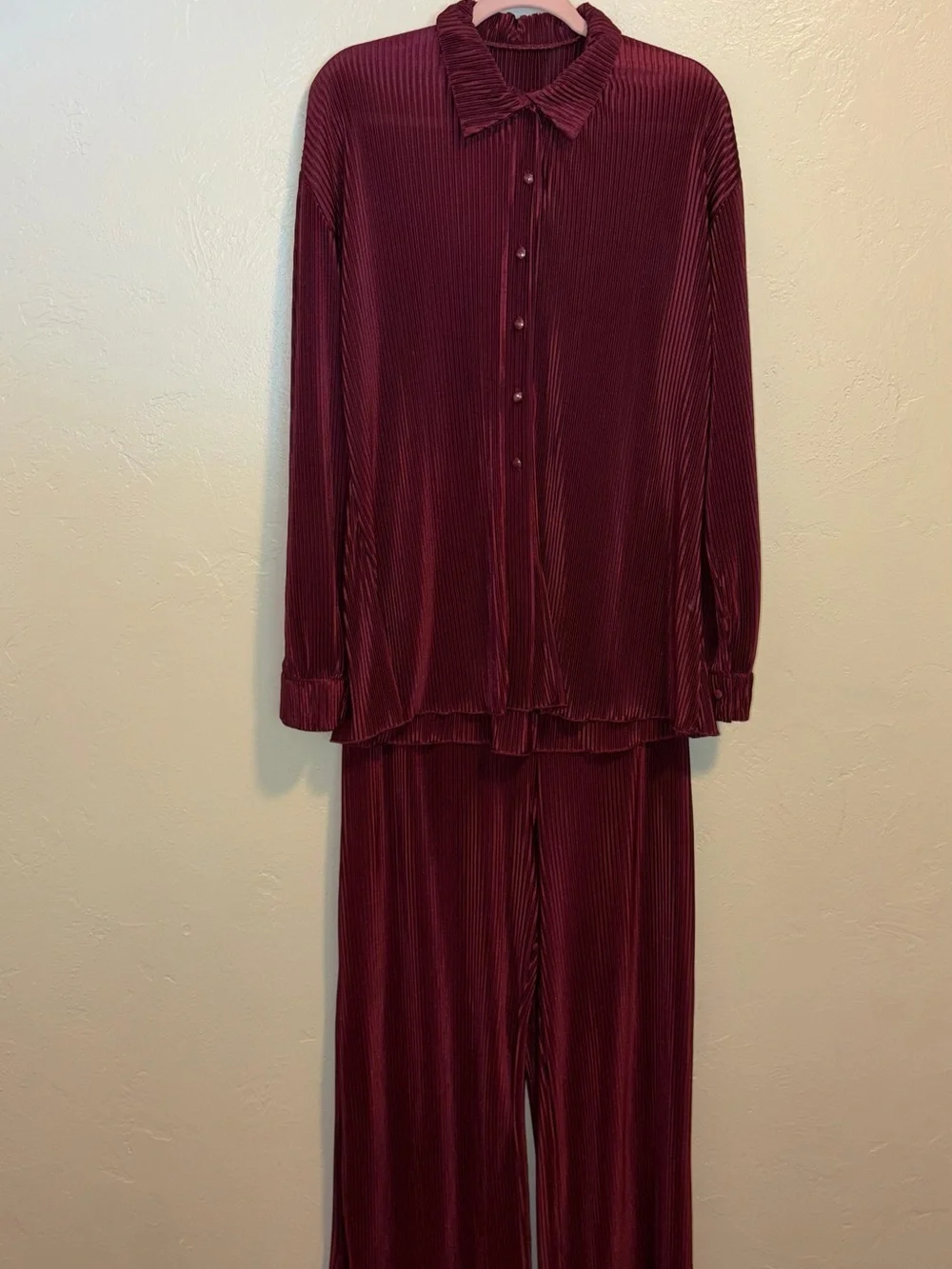 Wide-Leg Velvet Pants Set - Burgundy
